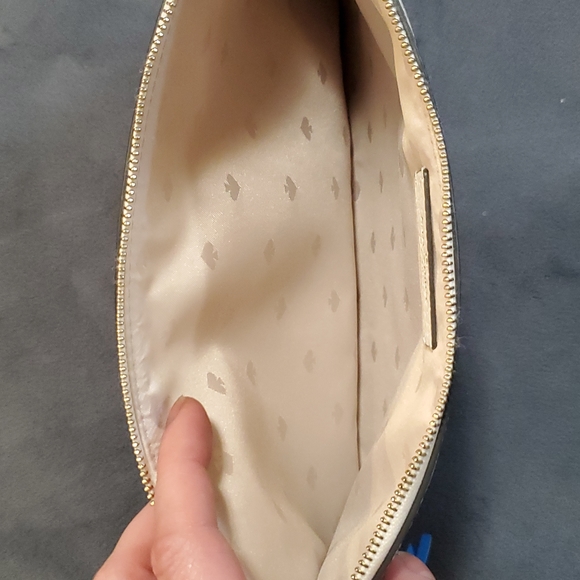 Kate Spade clutch - Picture 6 of 8